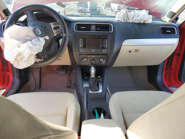 3VWLL7AJ4CM035353 - 2012 VOLKSWAGEN JETTA TDI Rouge photo 8