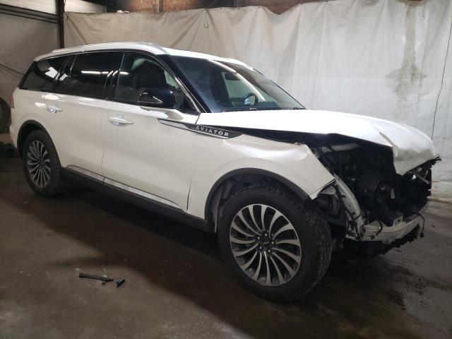 5LM5J7XC7LGL06516 - 2020 LINCOLN AVIATOR RESERVE WHITE photo 4