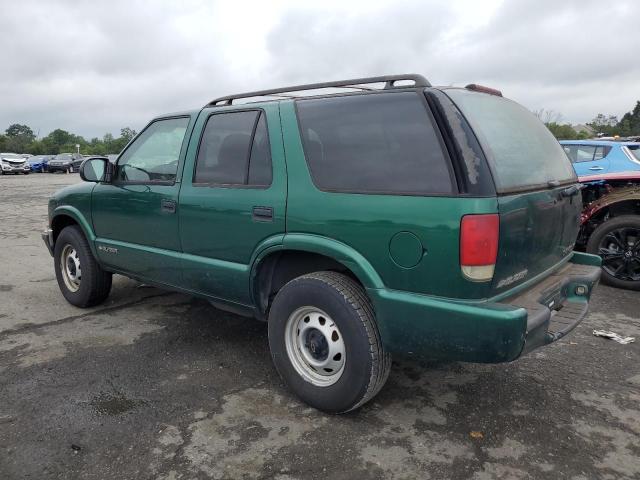 1GNDT13W1YK268836 - 2000 CHEVROLET BLAZER GREEN photo 2