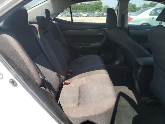 5YFBURHE7JP760161 - 2018 TOYOTA COROLLA L თეთრი ფოტო 10