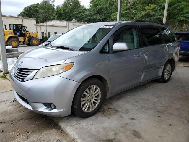 2012 TOYOTA SIENNA XLE, 