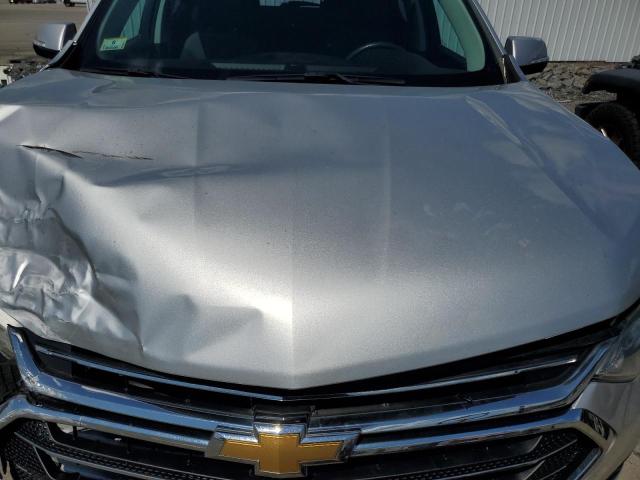 1GNERGKW6KJ205395 - 2019 CHEVROLET TRAVERSE LT Gümüş foto 12