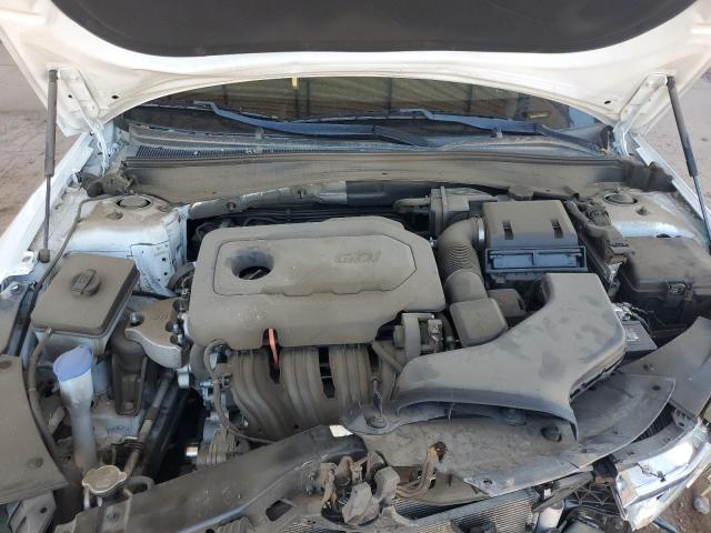 5XXGT4L34KG296824 - 2019 KIA OPTIMA LX WHITE photo 11