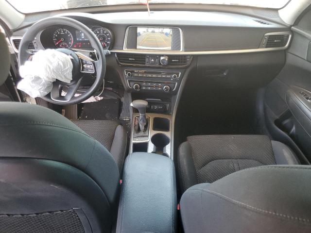 5XXGT4L34KG296824 - 2019 KIA OPTIMA LX WHITE photo 8