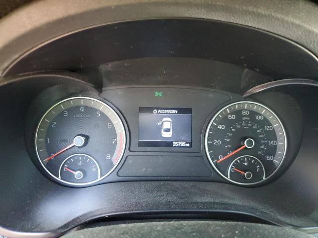 5XXGT4L34KG296824 - 2019 KIA OPTIMA LX WHITE photo 9