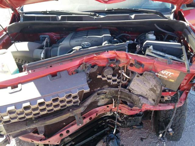 5TFUY5F12JX761208 - 2018 TOYOTA TUNDRA DOUBLE CAB SR/SR5 RED photo 7