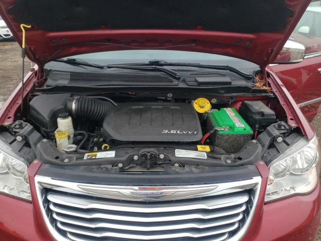 2C4RC1CG6GR189671 - 2016 CHRYSLER TOWN & COU TOURING L MAROON photo 12