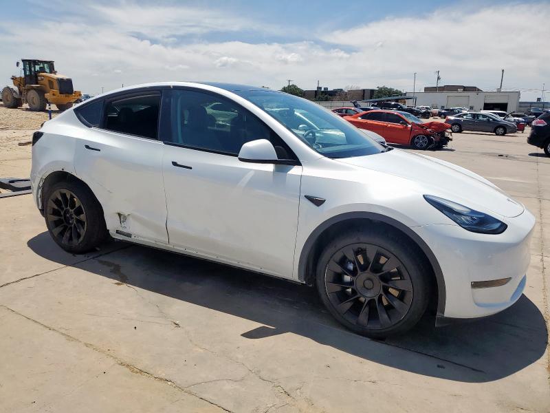 7SAYGDEE6PA130256 - 2023 TESLA MODEL Y თეთრი ფოტო 4