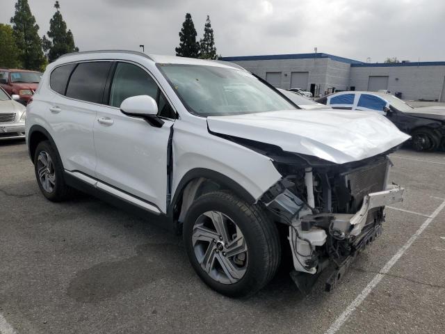 5NMS24AJ8MH321310 - 2021 HYUNDAI SANTA FE SEL თეთრი ფოტო 4