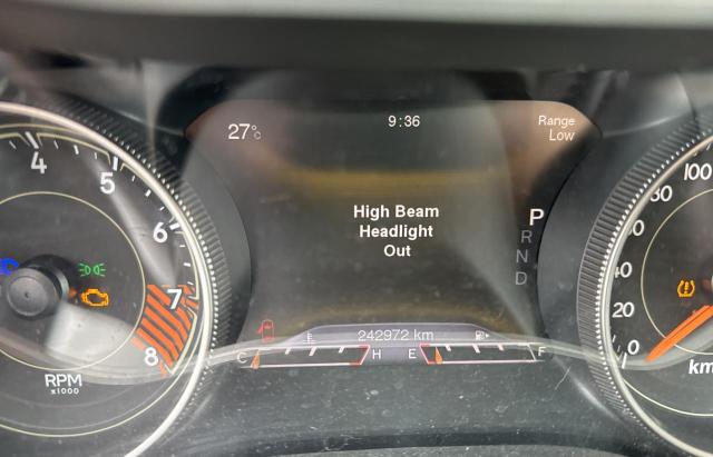 1C4PJMBS0FW520349 - 2015 JEEP CHEROKEE TRAILHAWK 黑色 照片 8