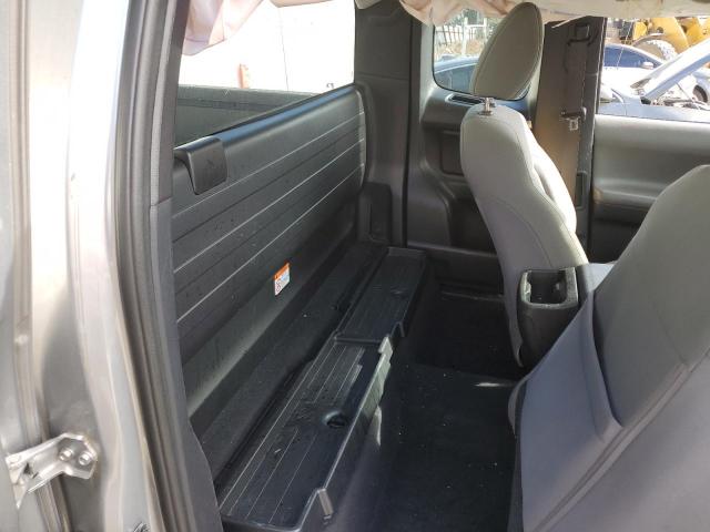 5TFRX5GN1JX116575 - 2018 TOYOTA TACOMA ACCESS CAB Gümüş fotoğraf 6