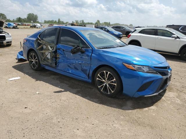 4T1B11HK8KU278010 - 2019 TOYOTA CAMRY L BLUE photo 4
