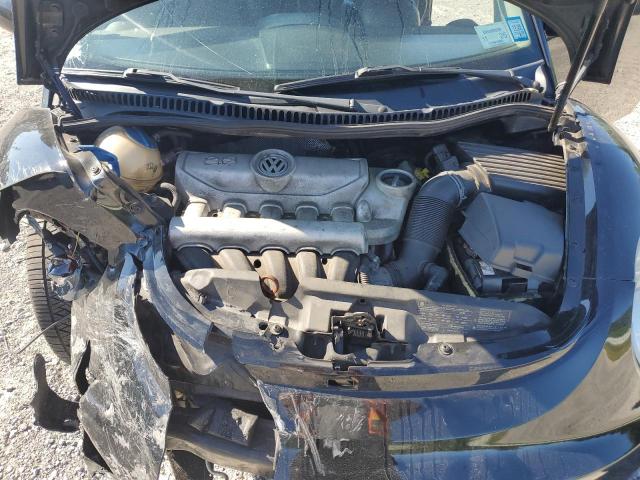 3VWPG3AGXAM016385 - 2010 VOLKSWAGEN NEW BEETLE Schwarz Foto 11