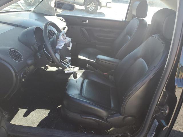 3VWPG3AGXAM016385 - 2010 VOLKSWAGEN NEW BEETLE Schwarz Foto 7