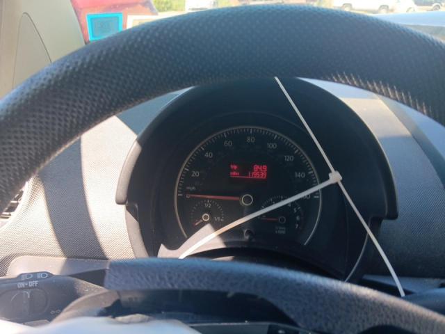 3VWPG3AGXAM016385 - 2010 VOLKSWAGEN NEW BEETLE Schwarz Foto 9