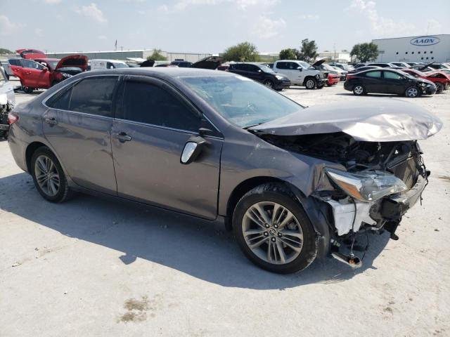 4T1BF1FK5FU993014 - 2015 TOYOTA CAMRY LE GRAY photo 4