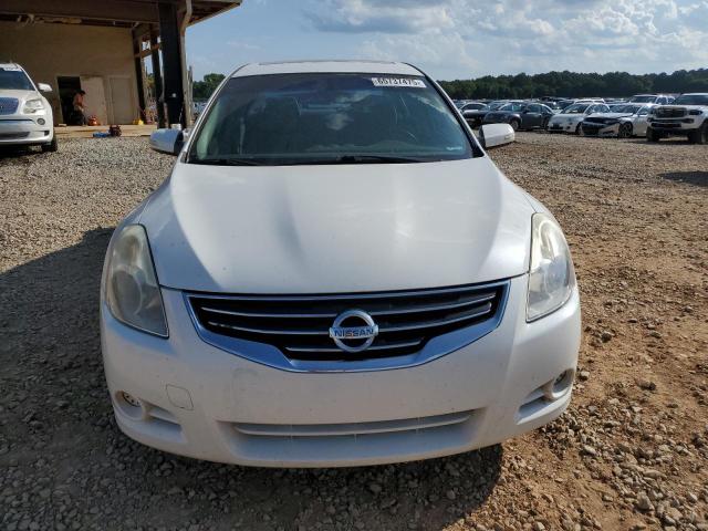 1N4AL2AP0BC144450 - 2011 NISSAN ALTIMA BASE أبيض صورة 5