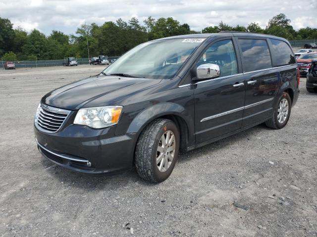 2011 CHRYSLER TOWN & COU TOURING L, 