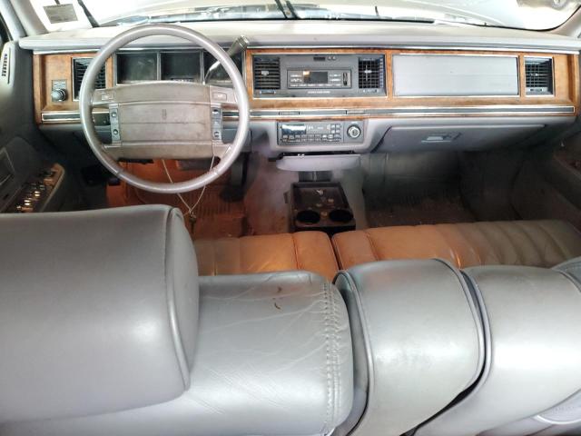1LNLM81W8RY733670 - 1994 LINCOLN TOWN CAR EXECUTIVE BLUE photo 8