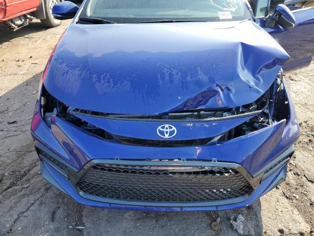 5YFS4MCE5NP124841 - 2022 TOYOTA COROLLA SE BLUE photo 11