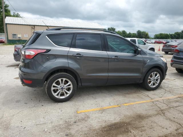 1FMCU0GD5JUC28821 - 2018 FORD ESCAPE SE GRAY photo 3