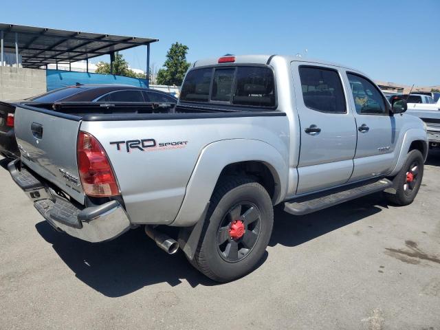 5TEJU62N35Z046143 - 2005 TOYOTA TACOMA DOUBLE CAB PRERUNNER SILVER photo 3