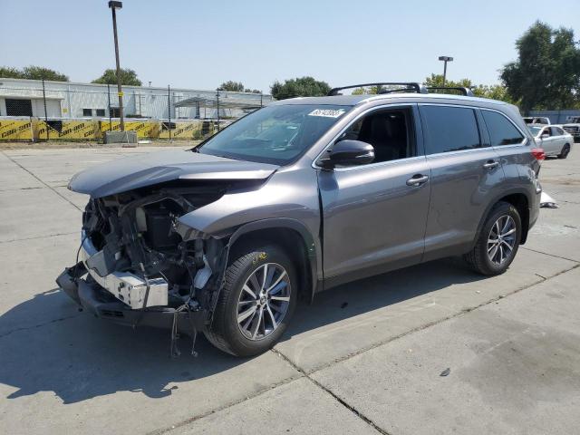 5TDJZRFHXKS998363 - 2019 TOYOTA HIGHLANDER SE GRAY photo 1