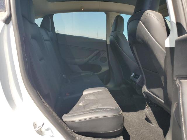7SAYGDEF2PF757905 - 2023 TESLA MODEL Y Weiß Foto 11