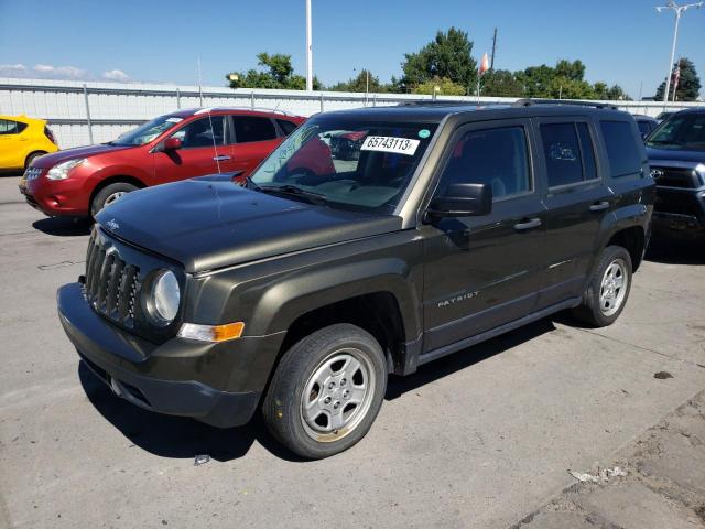 1C4NJRBB6FD425679 - 2015 JEEP PATRIOT SPORT GREEN photo 1