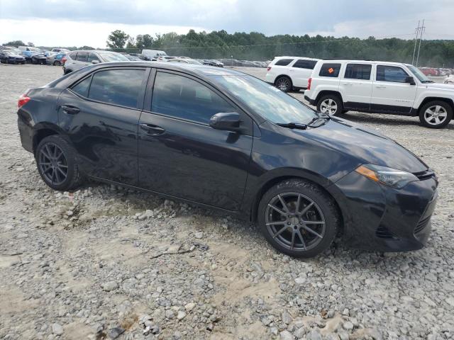 2T1BURHE9JC065065 - 2018 TOYOTA COROLLA L შავი ფოტო 4