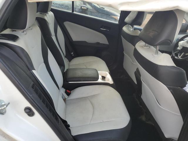 JTDKARFP3J3074222 - 2018 TOYOTA PRIUS PRIM თეთრი ფოტო 10