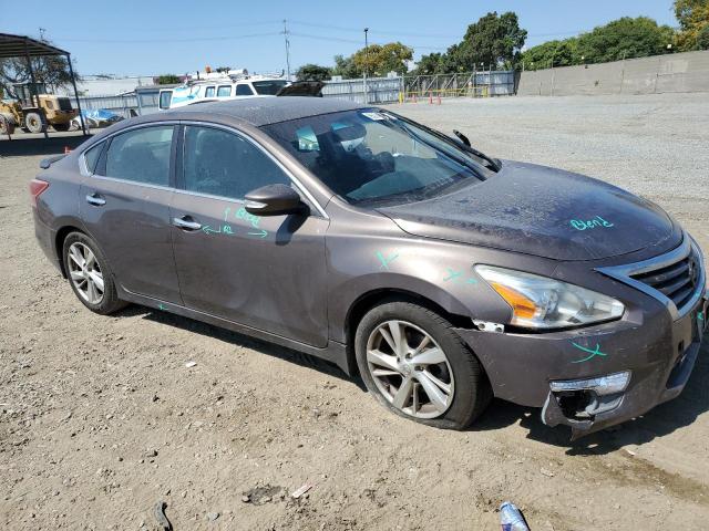 1N4AL3AP2DN580553 - 2013 NISSAN ALTIMA 2.5 BROWN photo 4