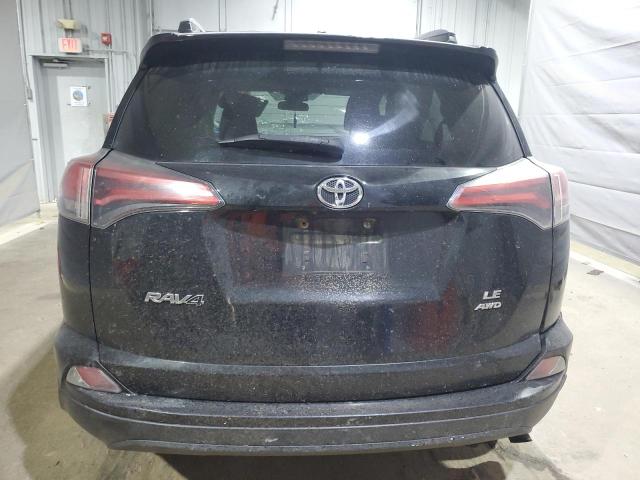 2T3BFREV9HW560848 - 2017 TOYOTA RAV4 LE Schwarz Foto 6
