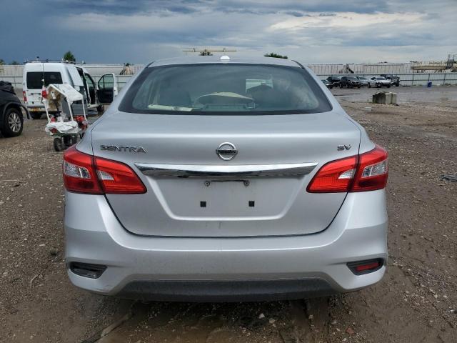 3N1AB7AP8JY249000 - 2018 NISSAN SENTRA S SILVER photo 6