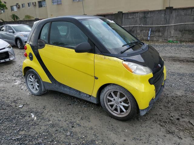 WMEEJ31X78K201587 - 2008 SMART FORTWO PURE YELLOW photo 4