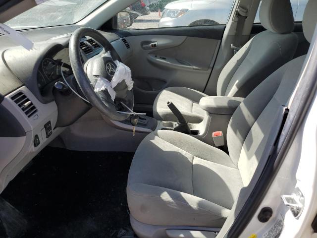 5YFBU4EE5DP122695 - 2013 TOYOTA COROLLA BASE თეთრი ფოტო 7