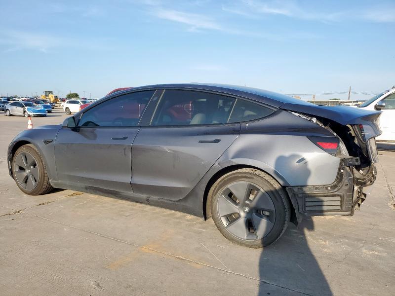 5YJ3E1EB5NF204817 - 2022 TESLA MODEL 3 ნაცრისფერი ფოტო 2