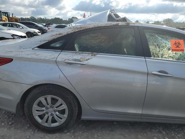 5NPEB4AC5DH512796 - 2013 HYUNDAI SONATA GLS SILVER photo 10