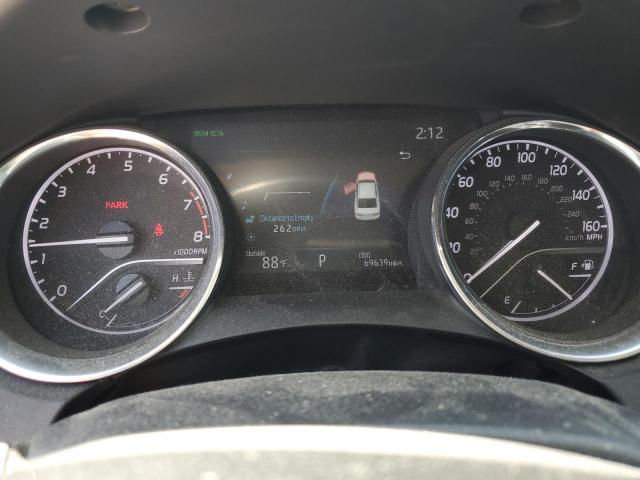 4T1F11BK4LU010258 - 2020 TOYOTA CAMRY XLE GRAY photo 9