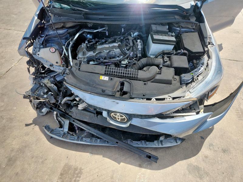 5YFEPMAE7NP323154 - 2022 TOYOTA COROLLA LE BLUE photo 11