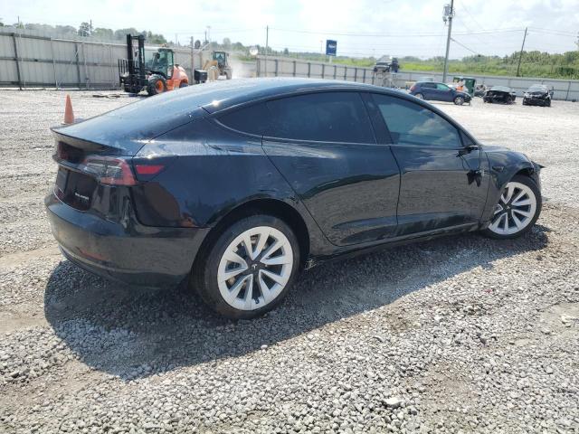5YJ3E1EB1PF390388 - 2023 TESLA MODEL 3 BLACK photo 3