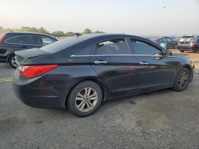 5NPEC4AC8BH224717 - 2011 HYUNDAI SONATA SE BLACK photo 3