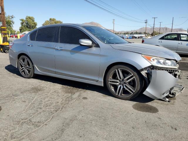 1HGCR2F54HA254433 - 2017 HONDA ACCORD SPORT Күміс фото 4