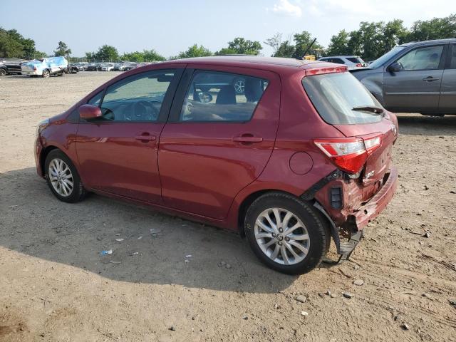 VNKKTUD37JA097678 - 2018 TOYOTA YARIS L Бордовый фото 2