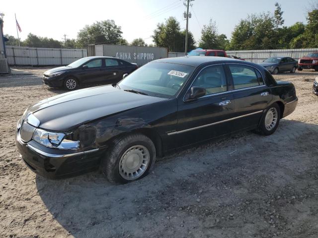 1LNHM81W52Y649334 - 2002 LINCOLN TOWN CAR EXECUTIVE BLACK photo 1