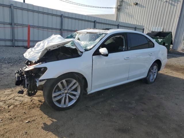 2019 VOLKSWAGEN PASSAT WOLFSBURG, 