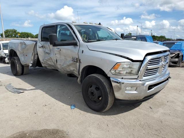 3C63RRHL5JG103652 - 2018 RAM 3500 SLT SILVER photo 4