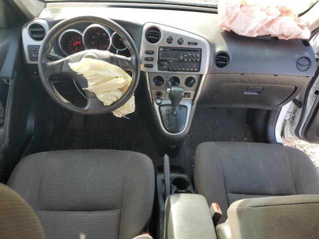 5Y2SL67828Z420073 - 2008 PONTIAC VIBE WHITE photo 8