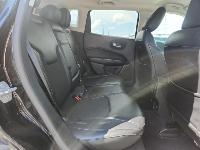 3C4NJDBB1JT108141 - 2018 JEEP COMPASS LATITUDE BLACK photo 10