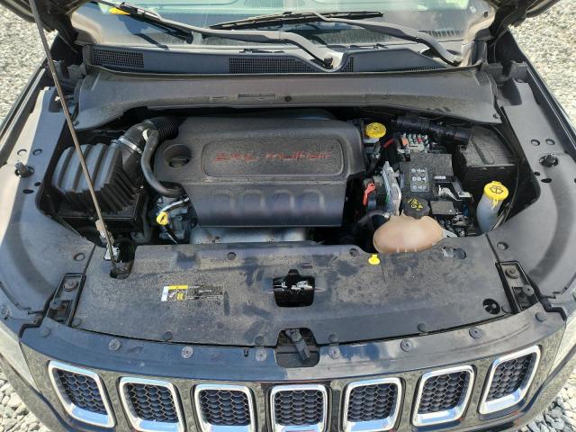3C4NJDBB1JT108141 - 2018 JEEP COMPASS LATITUDE BLACK photo 11